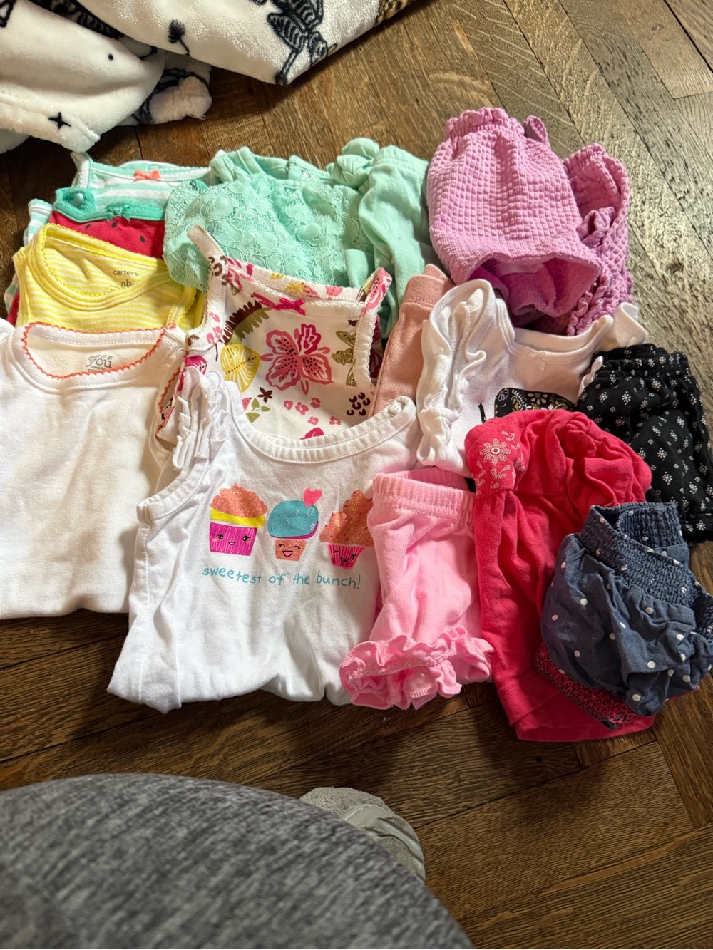 Kids Assorted Pink & White Tank Top Set - Brand Unknown